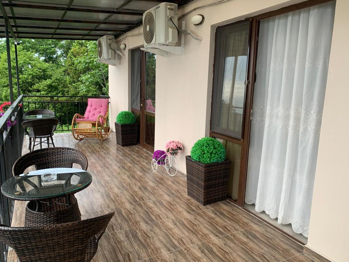 White House Chakvi Hotel Ngoại thất bức ảnh