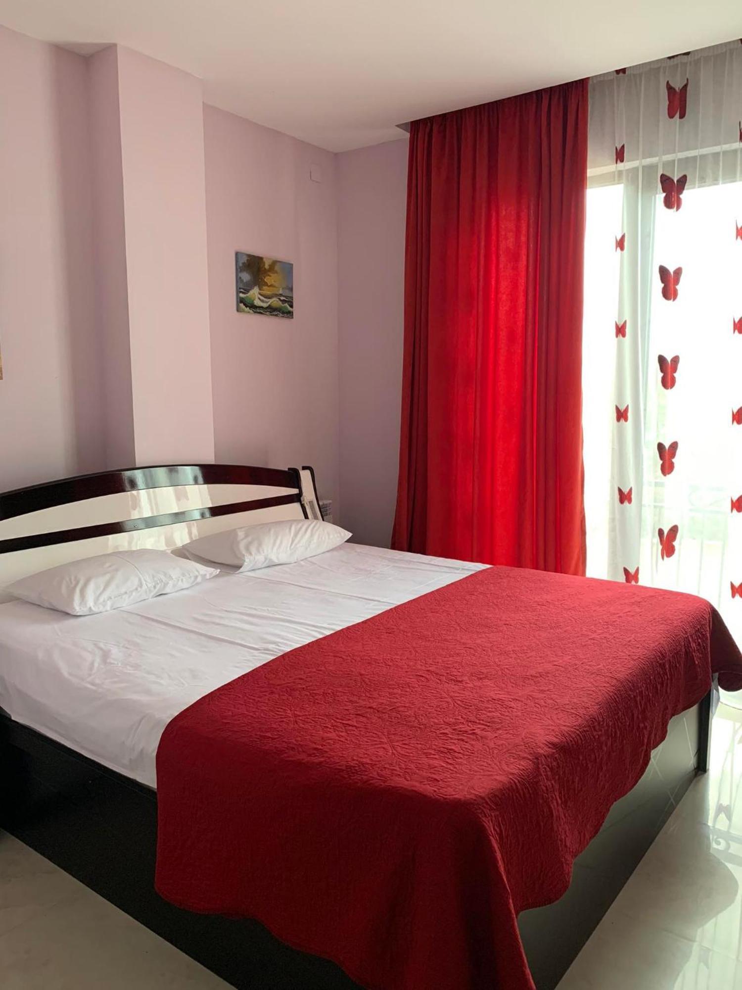White House Chakvi Hotel Ngoại thất bức ảnh