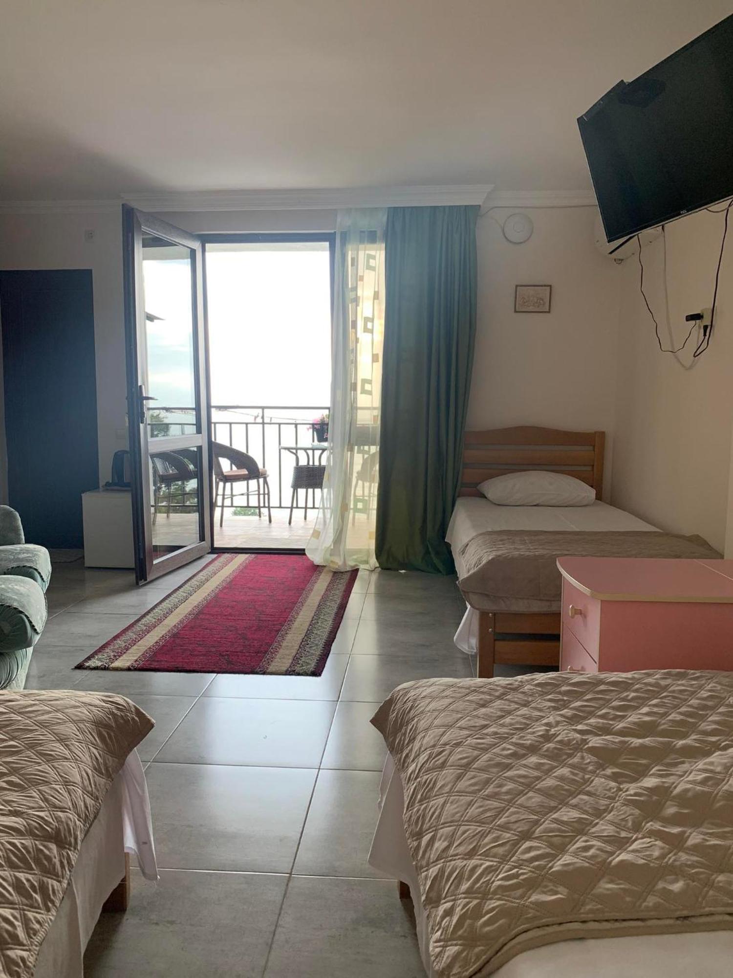 White House Chakvi Hotel Ngoại thất bức ảnh